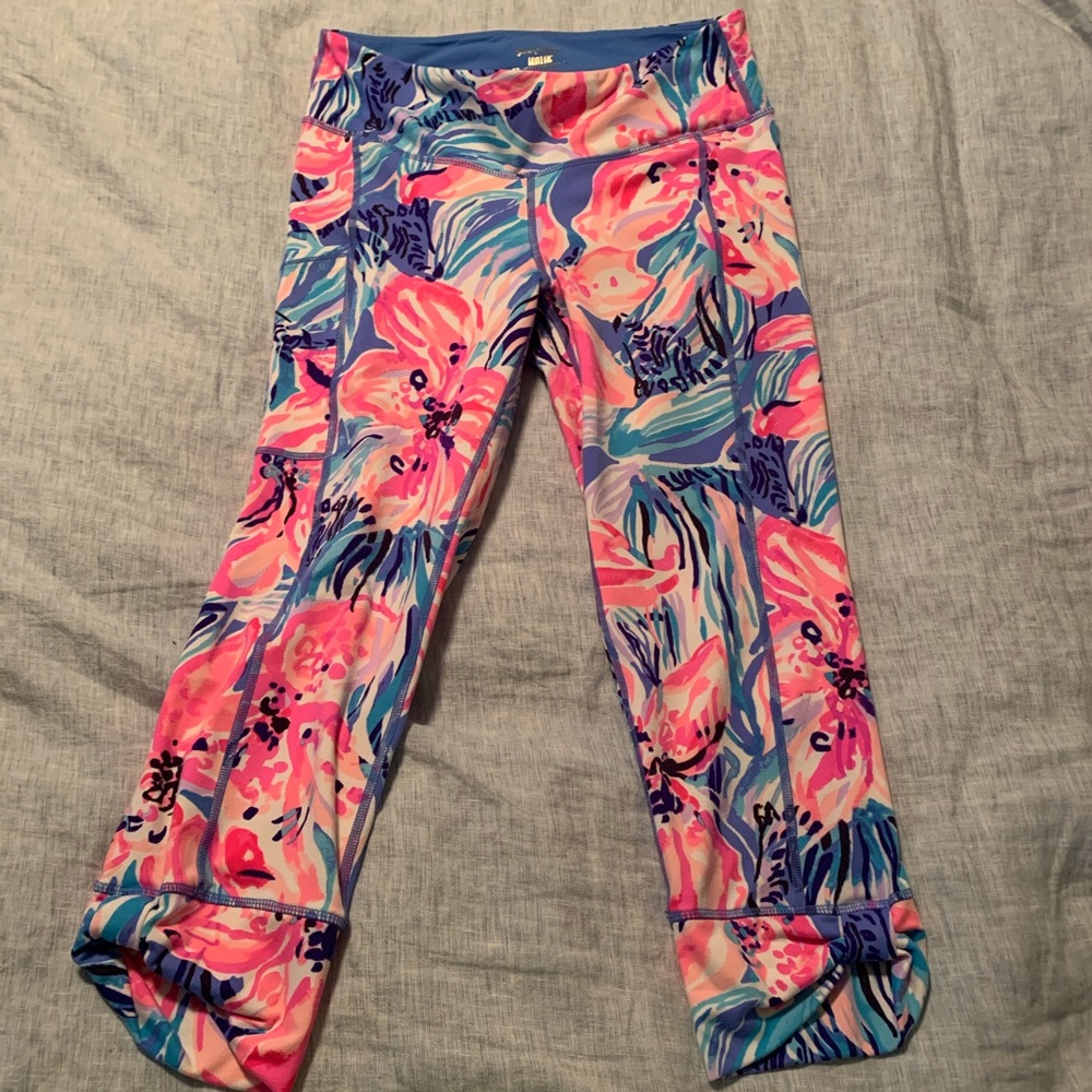 Lilly Pulitzer Luxletic Fara Weekender Crop